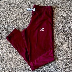 Adidas Leggings ⭐️